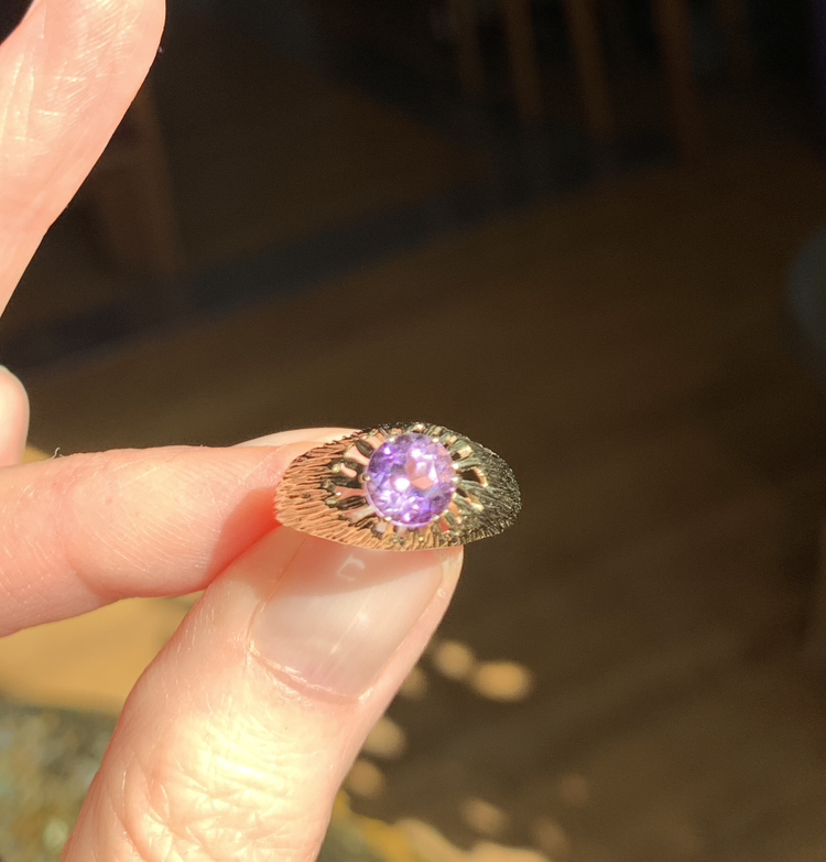 Antique Authentic Amethyst 8k stamped Gold Ring image indicator(2)