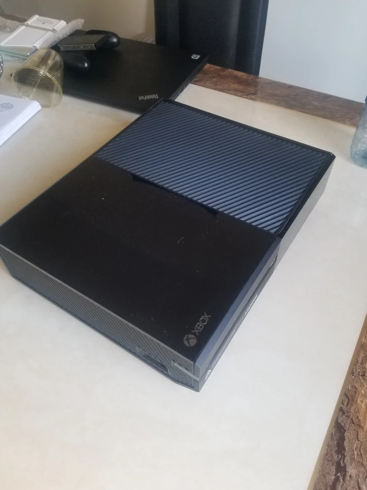 Xbox One - photo 2