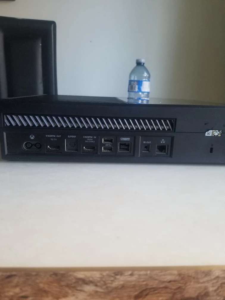 Xbox One - photo 3