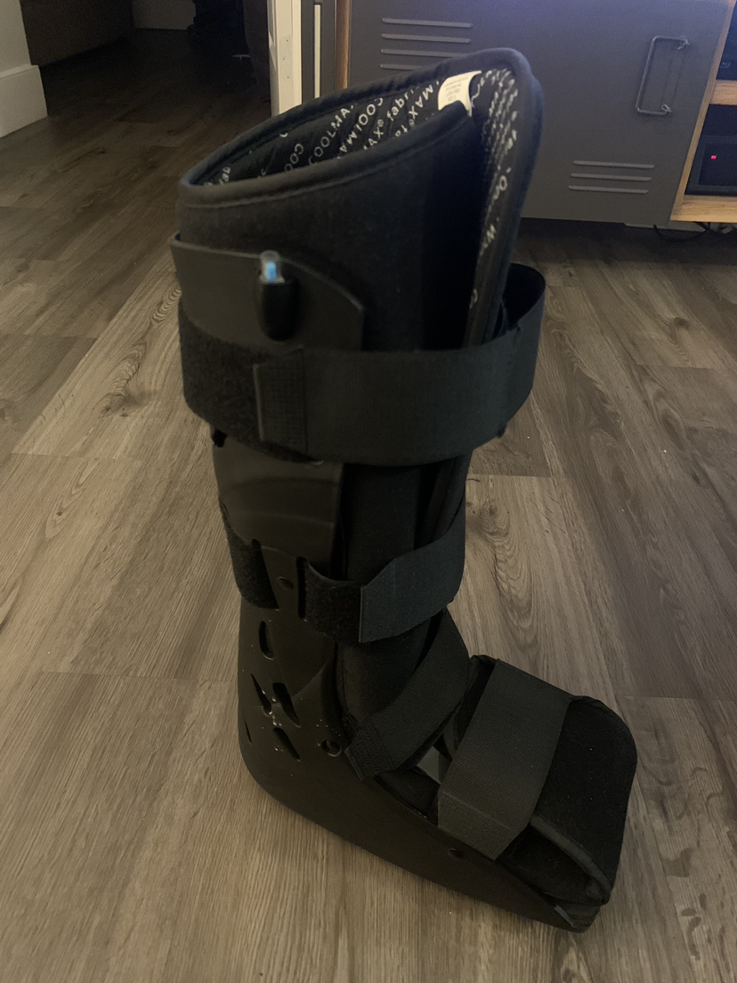 Walking boot