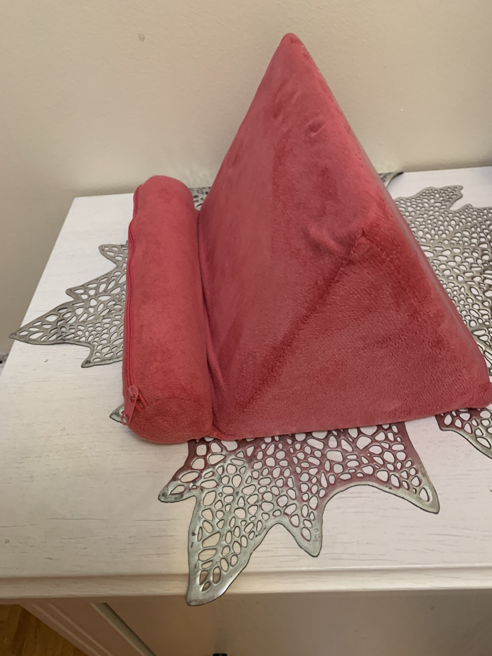 #freecycle tablet stand - photo 2