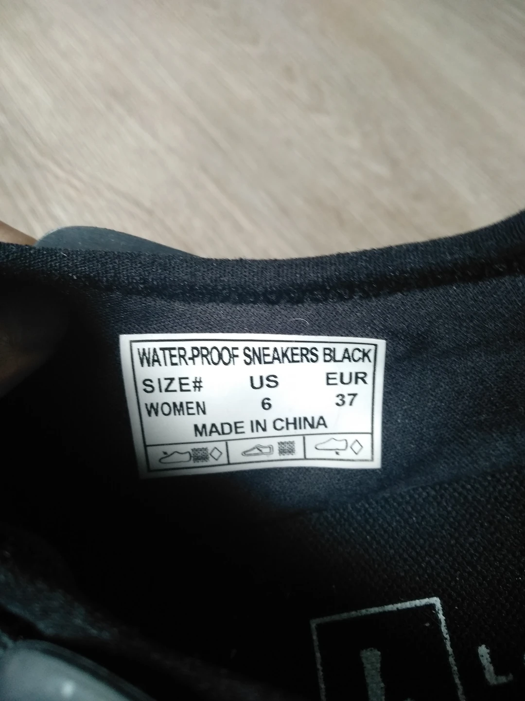 Loom waterproof size 6 women Try them on 😀🥕 image indicator(3)