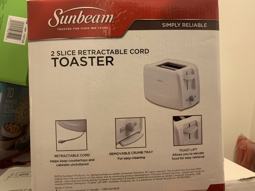 Sunbeam 2 slice toaster with removable crumb tray - photo 2