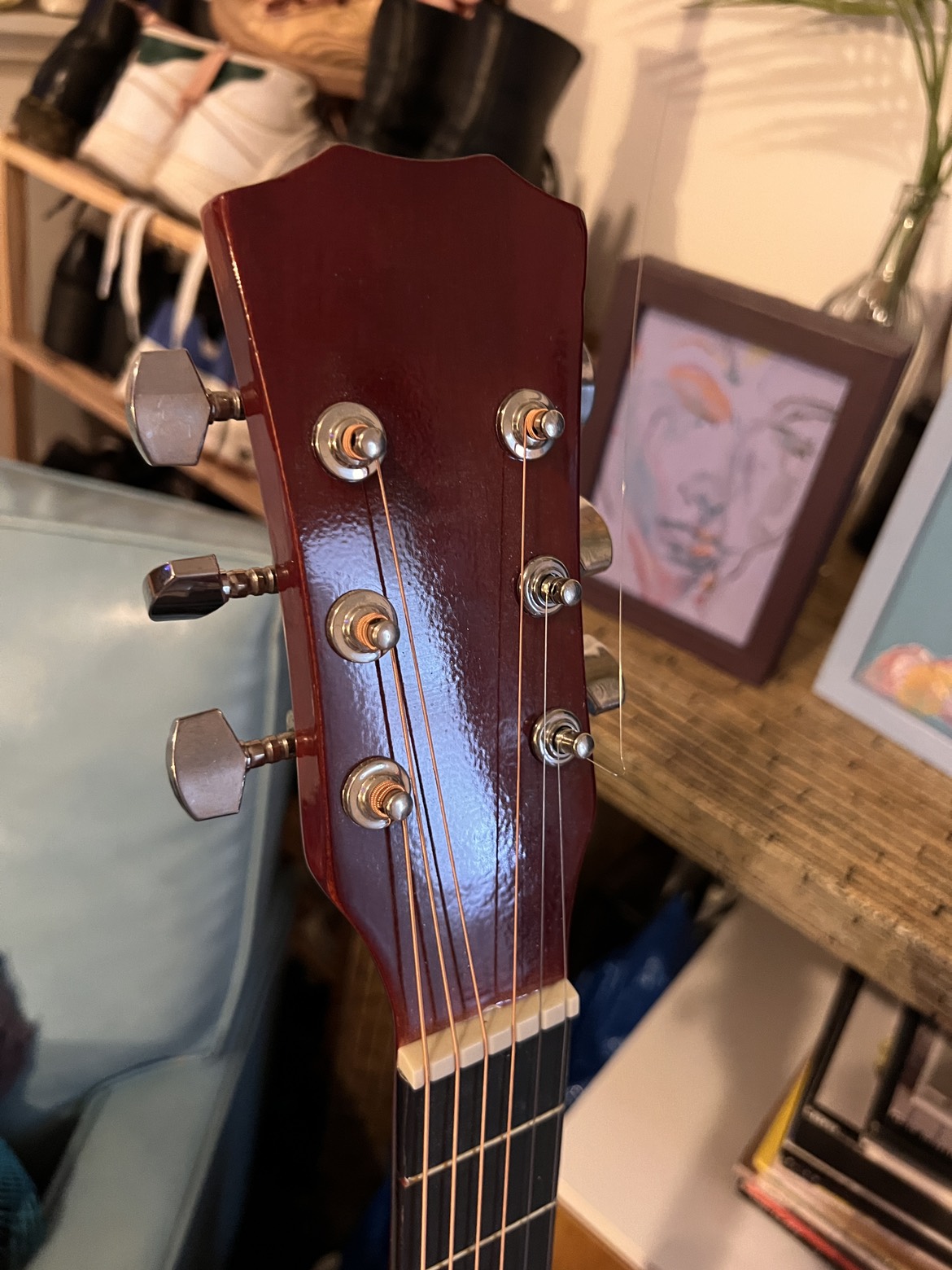 Full Size Acoustic Guitar - great for beginners. - photo 3