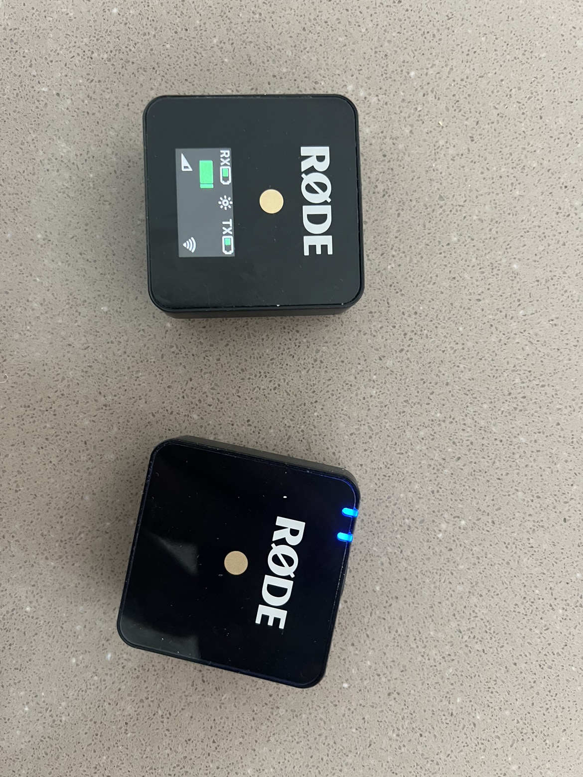 Rode Wireless Go + transfer wire to work with phone - photo 2