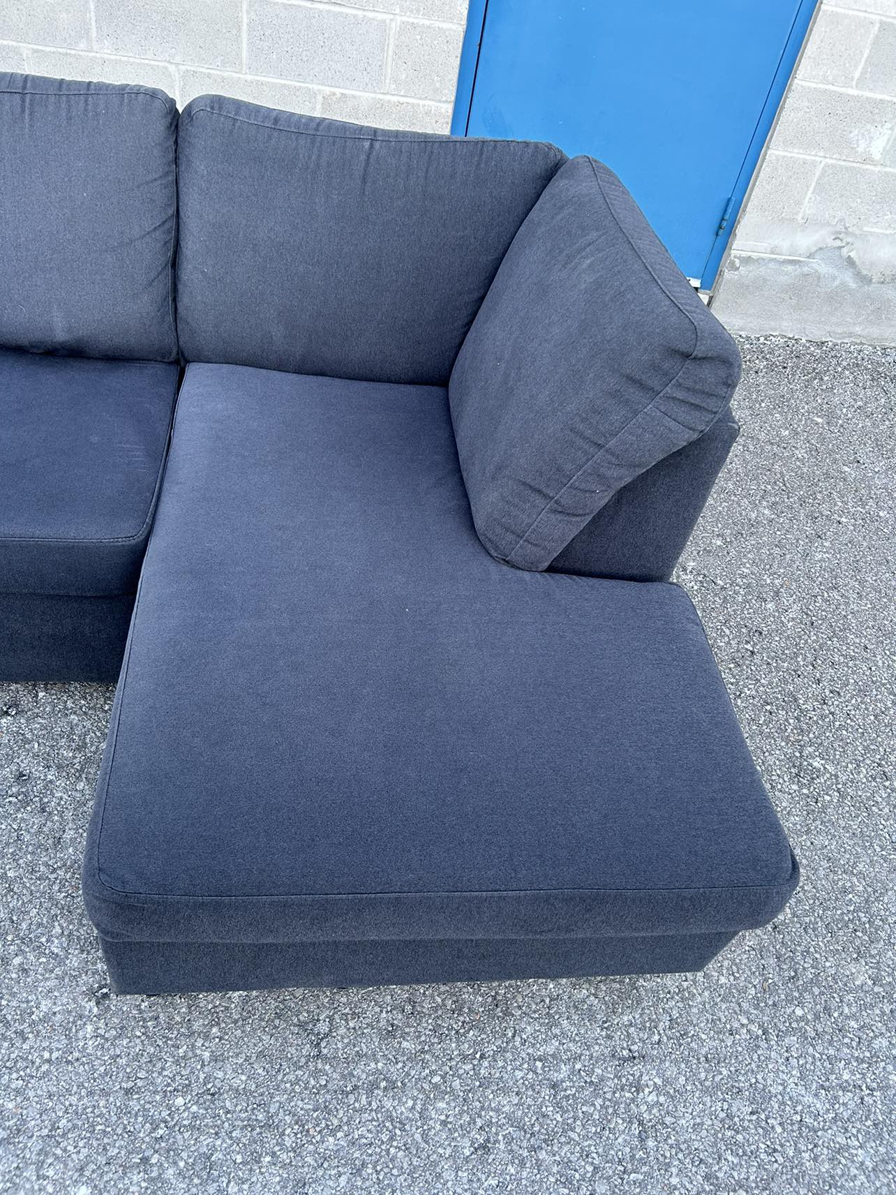 FREE DELIVERY• BLUE THE BRICK SECTIONAL COUCH / SOFA w/ CHAISE - photo 5