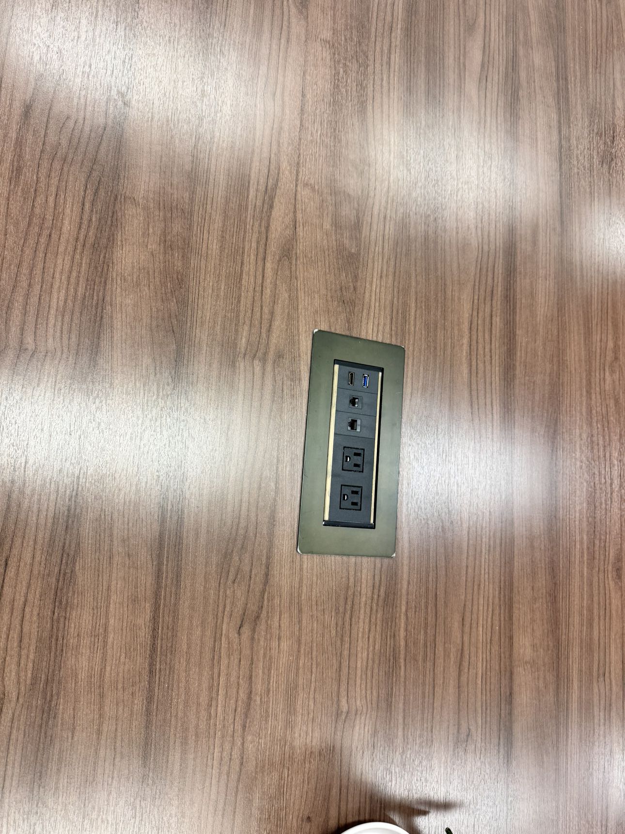 FREE Office Table - photo 3