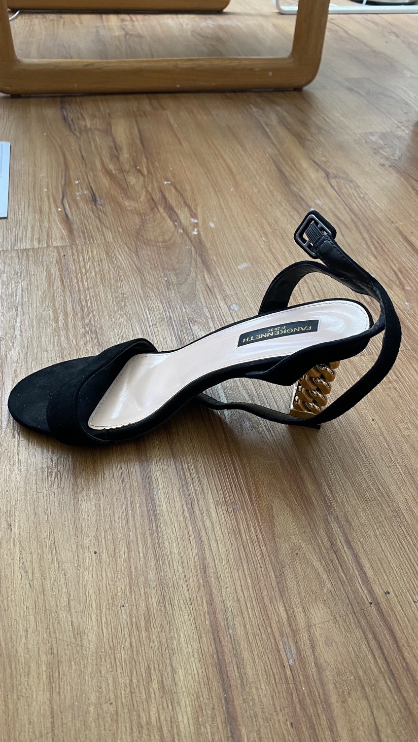 Black heels #freecycle - photo 3