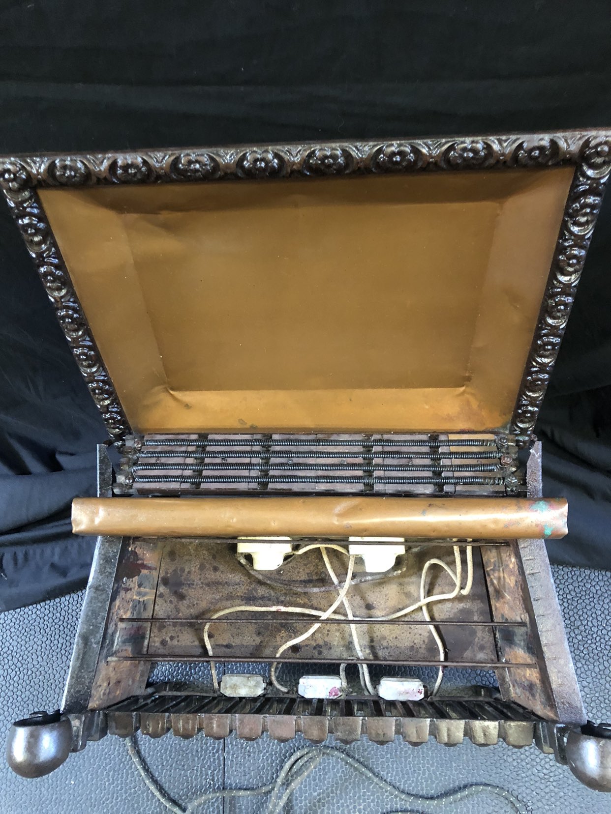 Antique Electric heater image indicator(9)