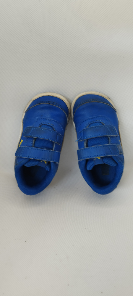 Puma Toddler Shoes - Size 4 - photo 2