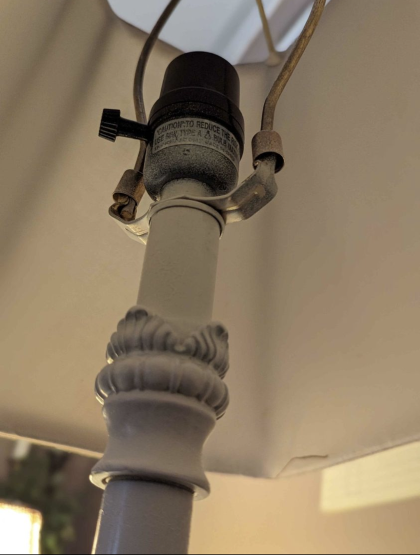 white lamp - photo 4