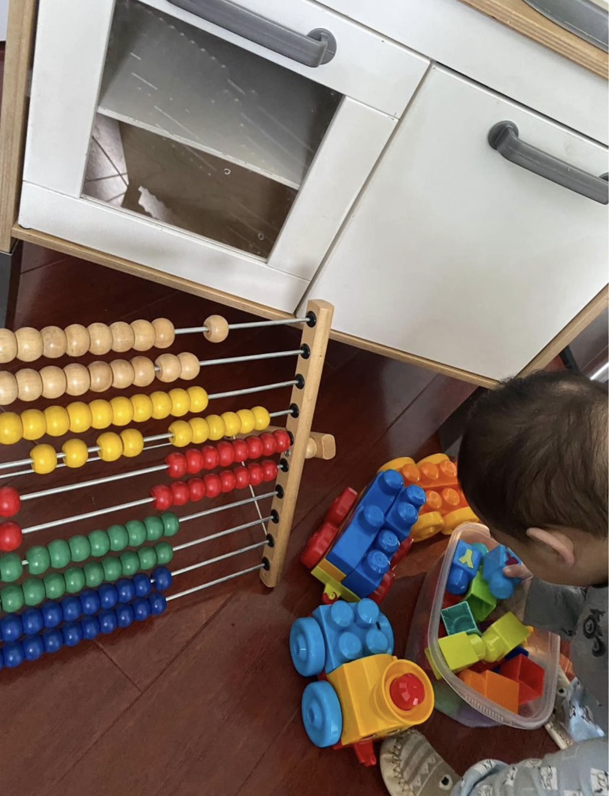 Play Kitchen - photo 3