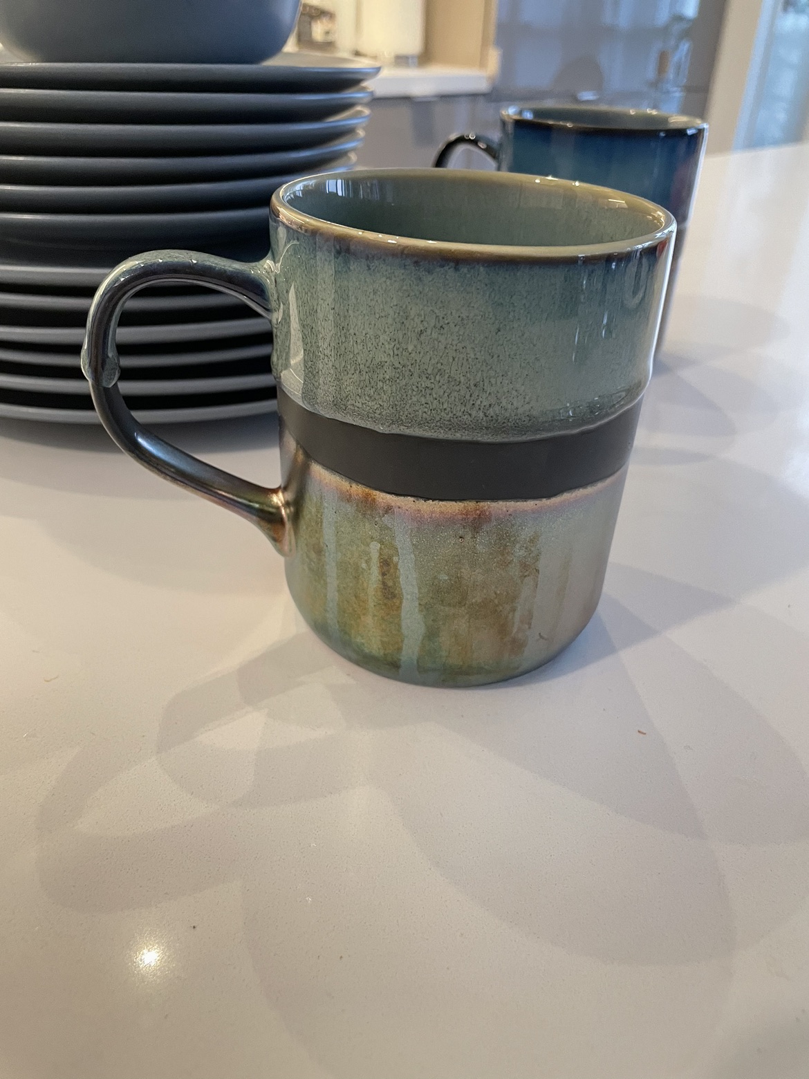 IKEA Dinnerware set (2 free cups) image indicator(5)