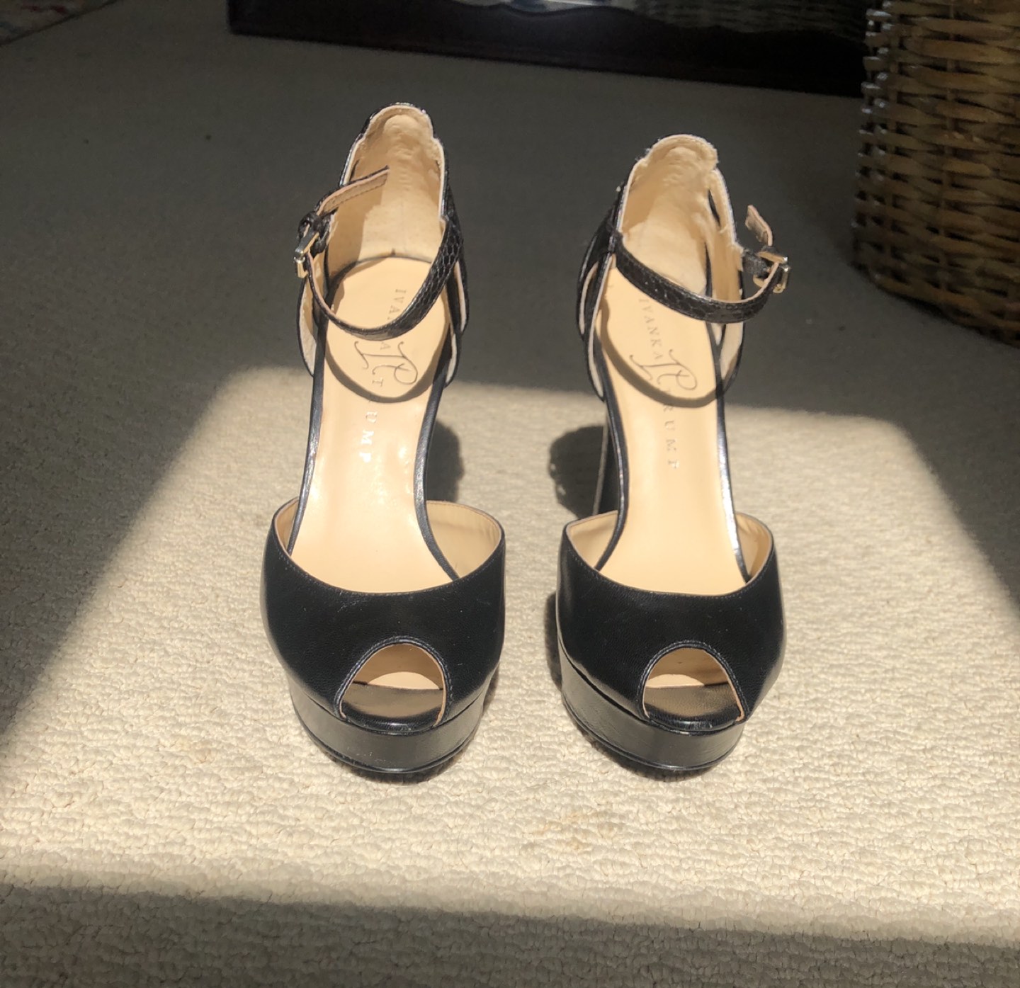 Black platform heels - photo 2