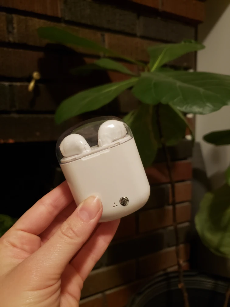 Wireless Bluetooth Earbuds #freecycle image indicator(3)