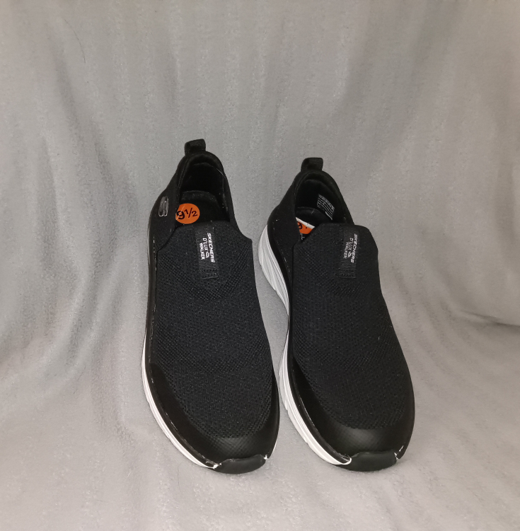 NEVER WORN- Skechers SLIP-ON D'lux Walker Stretch Fit 9 1/2 - photo 2