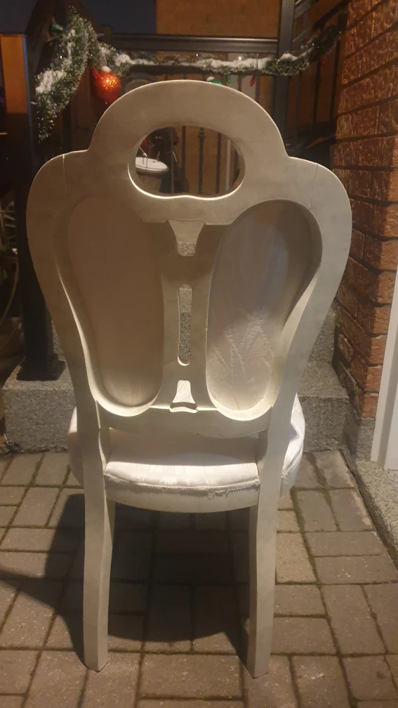 White chair - photo 2