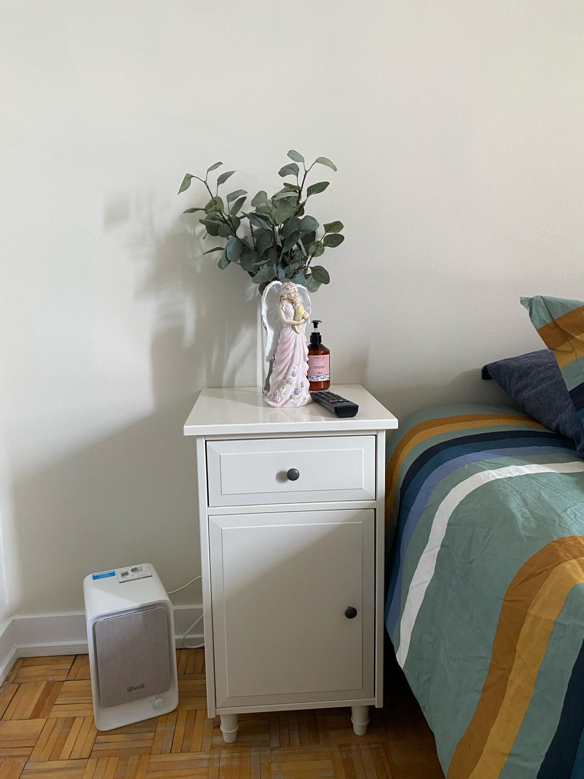 IKEA nightstands - photo 2