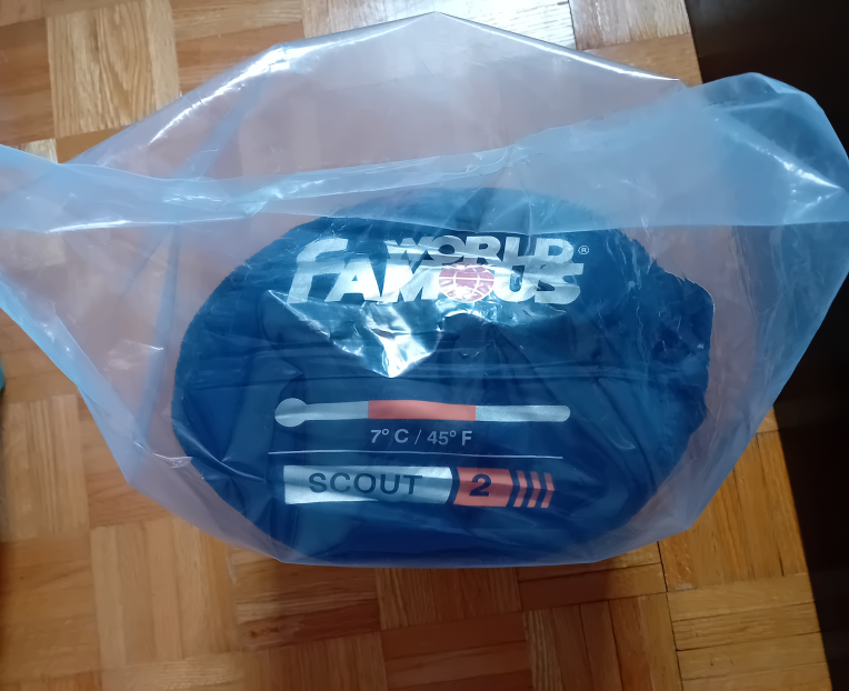 2 brand new sleeping bags - photo 2