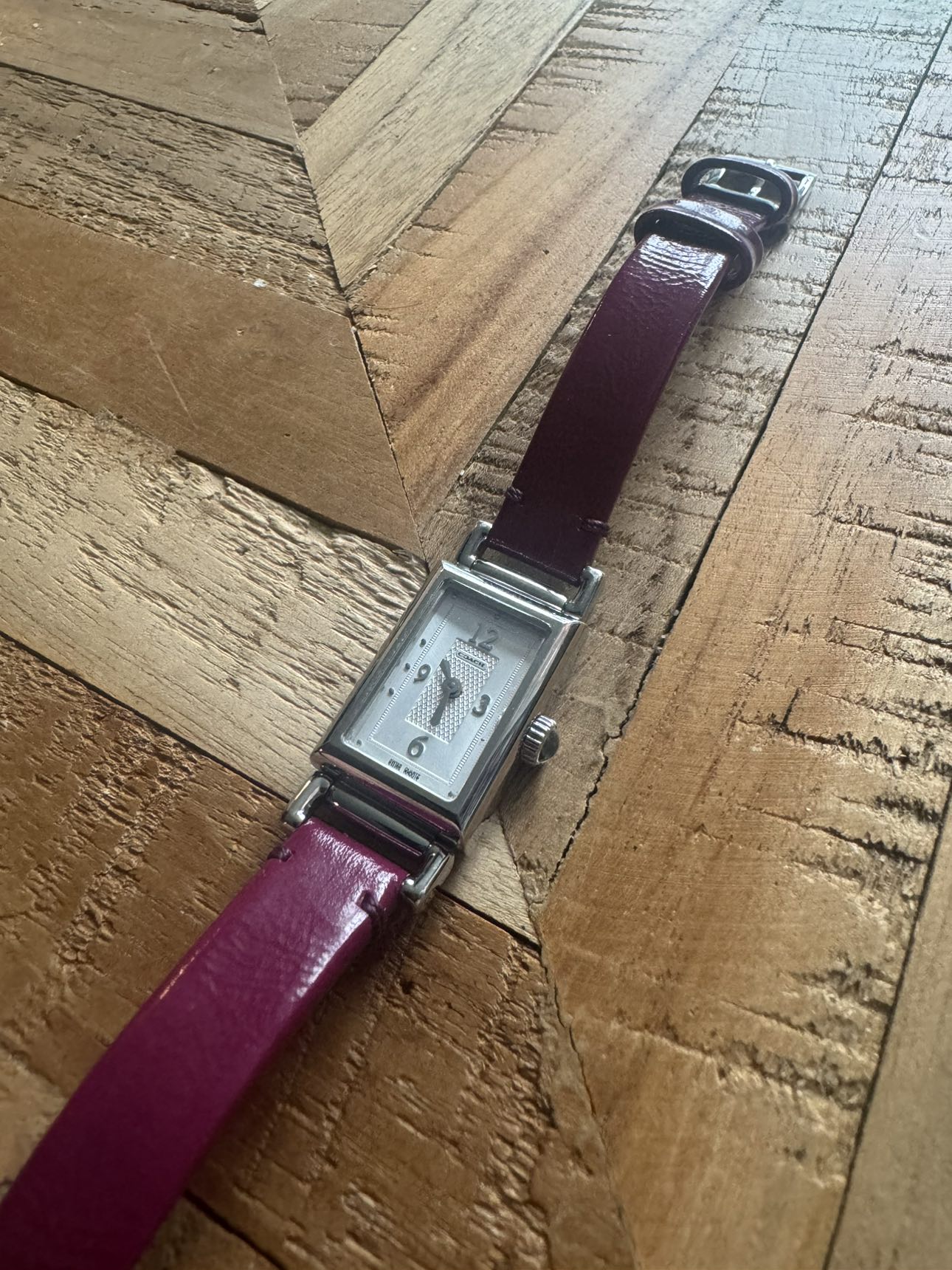 Women’s Coach Watch - Leather Strap image indicator(2)