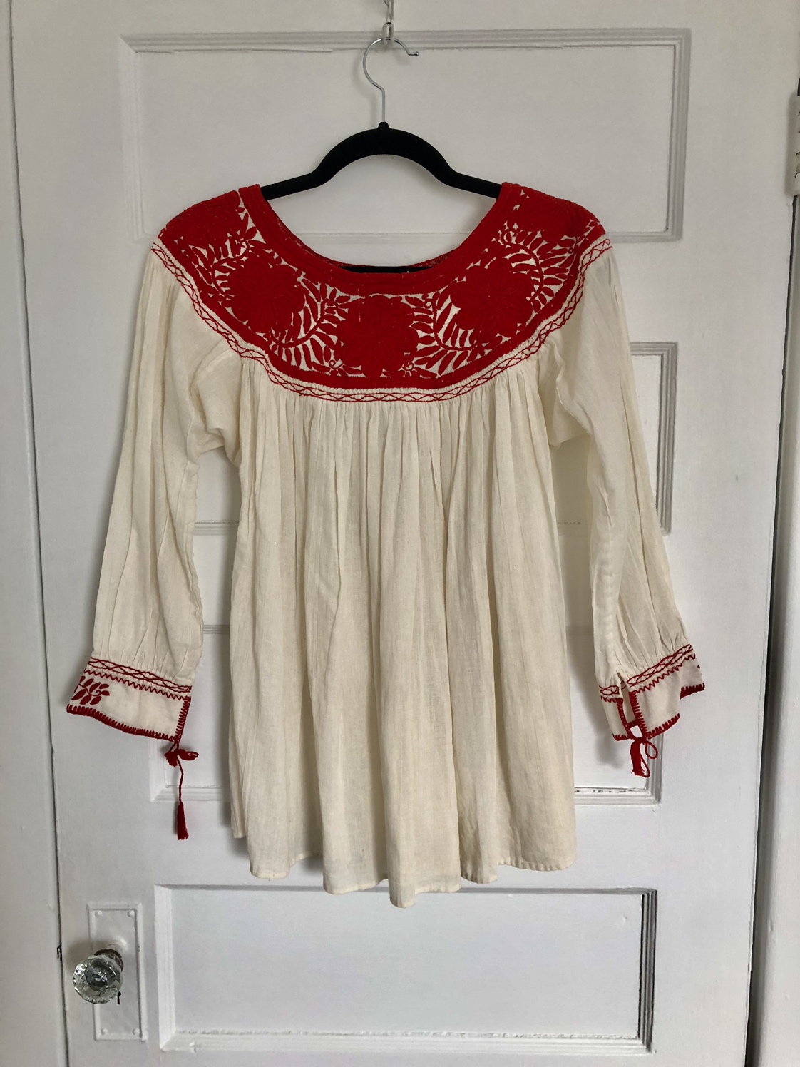 Summer blouse. image indicator(4)