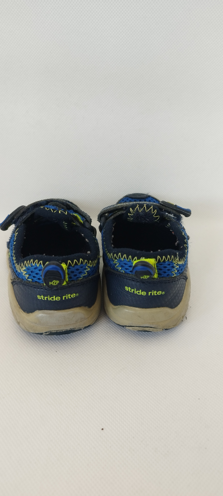 Stride Rite - Size UK 4 - photo 2