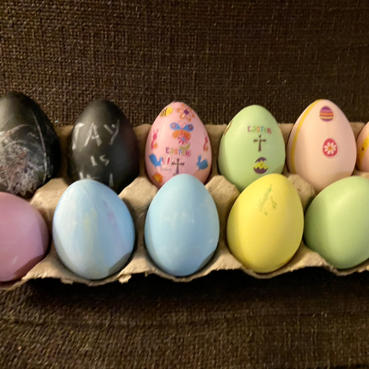 Easter lot-  various toys games & decor image indicator(6)