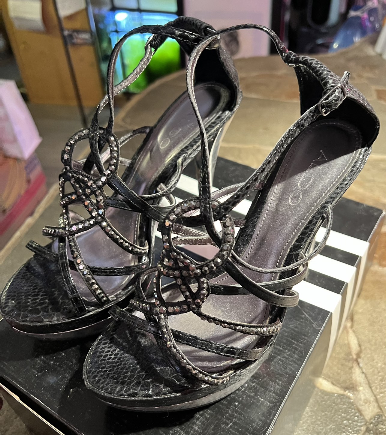 Aldo Strap Stiletto Heels (Women’s 8)(EUC) image indicator(3)