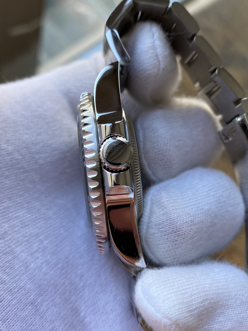 Seiko Custom Mod 40MM NH35a Automatic Dive Watch image indicator(5)