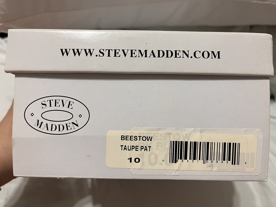 Brand new in a box Steve Madden women’s shoes image indicator(6)