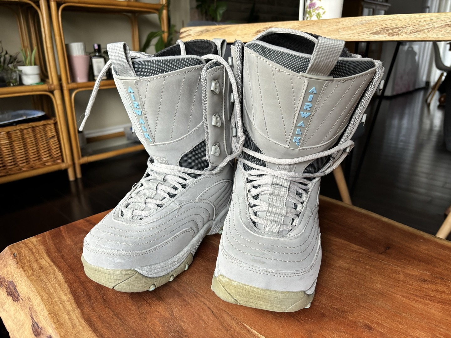 Airwalk snowboard boots thumbnail