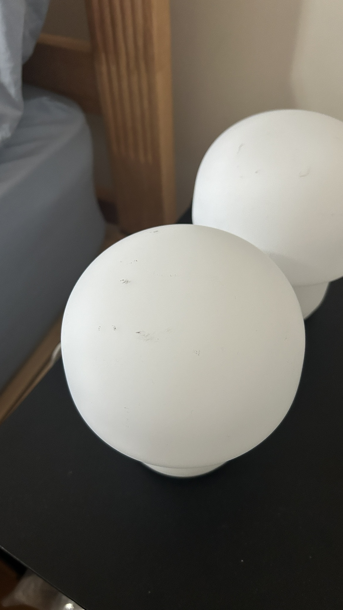2 IKEA LED table lamps - photo 2