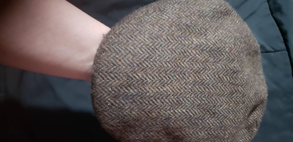 $30 men tweed hat by Moon image indicator(2)