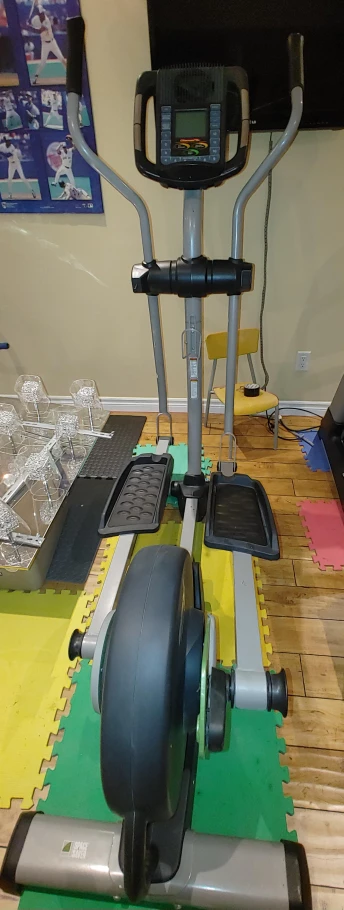 Elliptical - photo 2