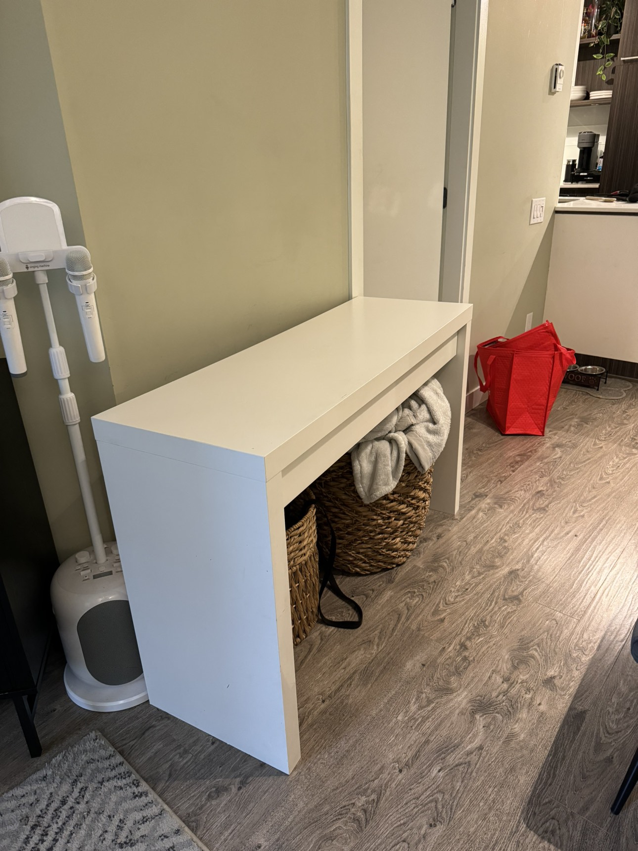 IKEA Malm Dressing Table