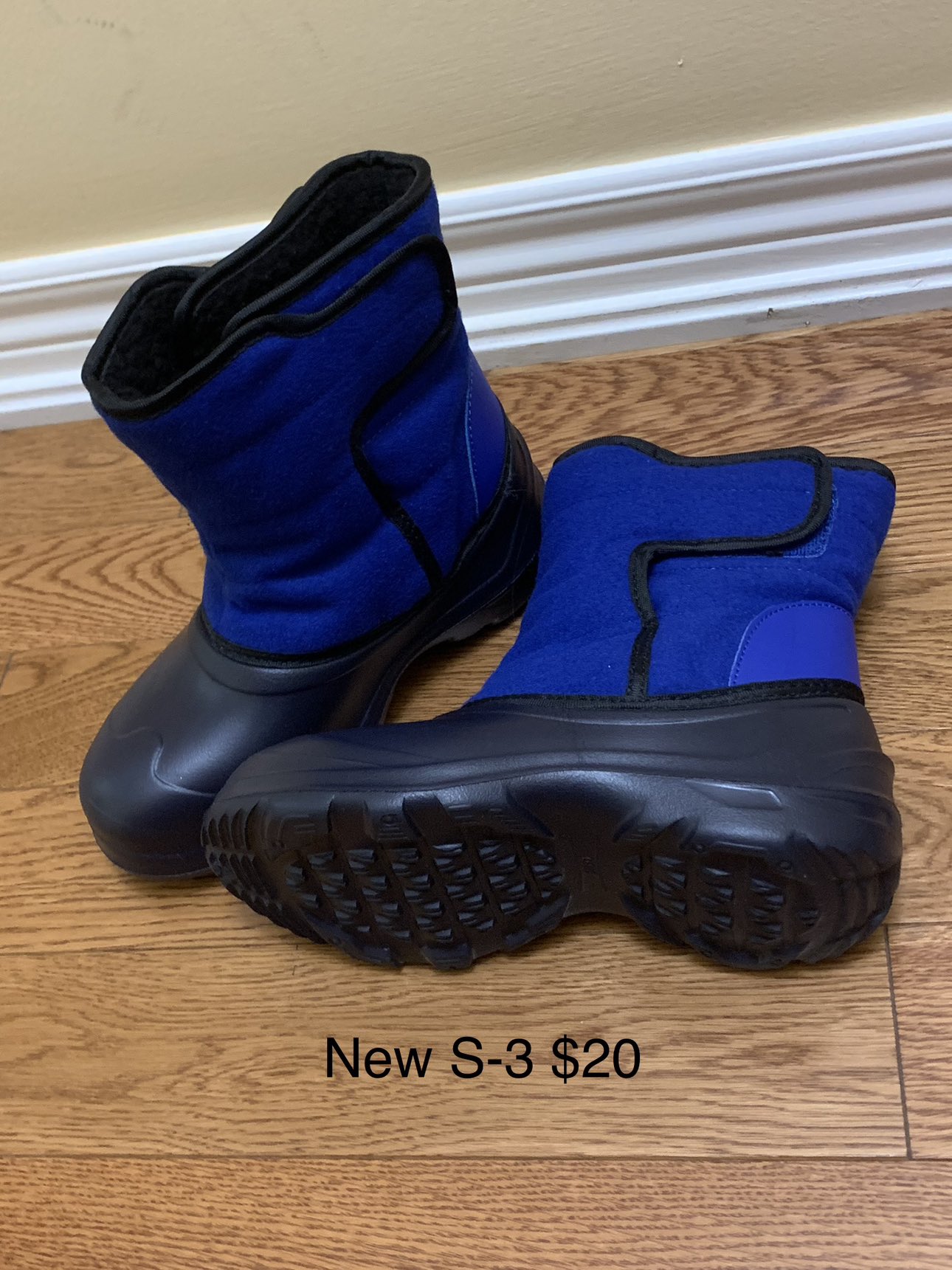 Boys winter jackets and shoes - photo 5
