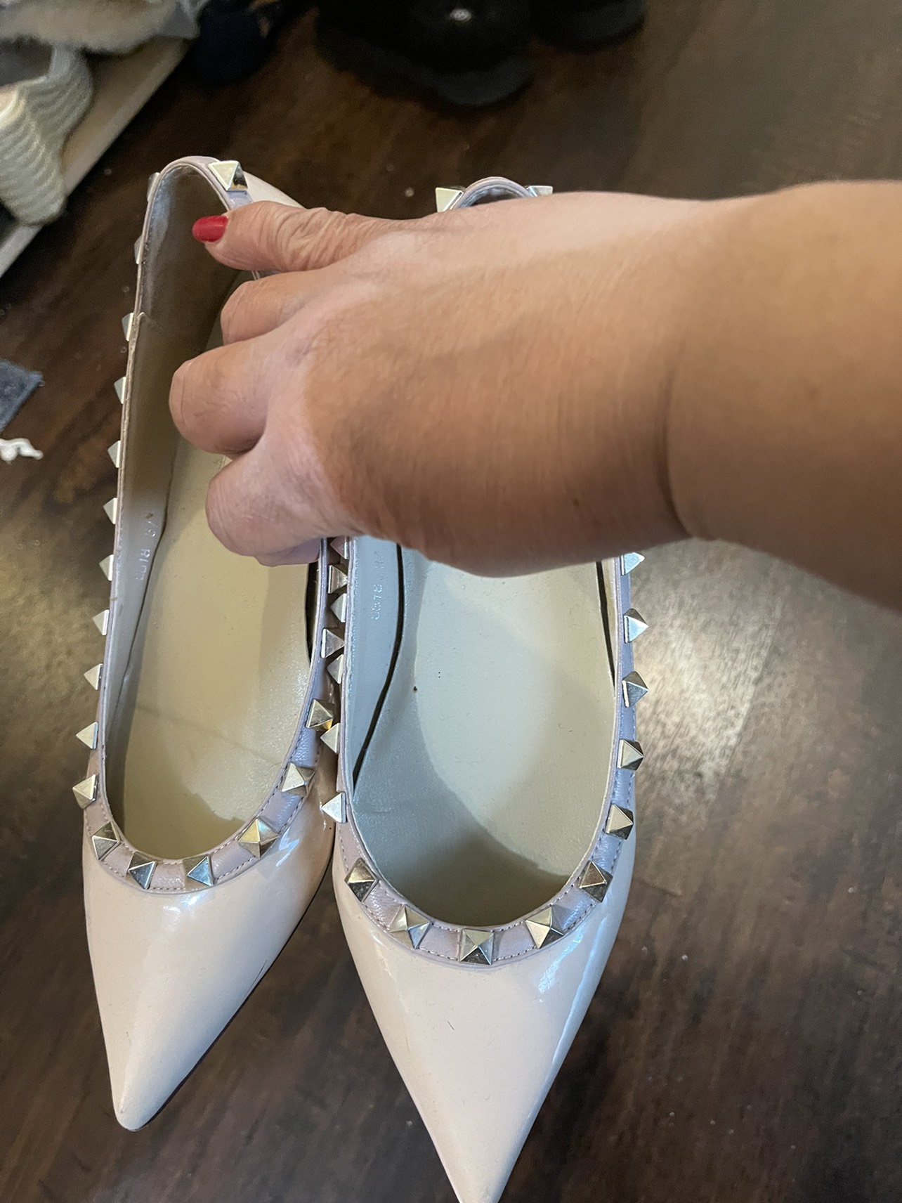 Valentino flat size 37 nude image indicator(2)