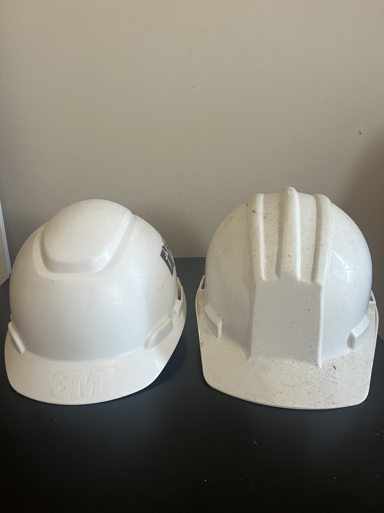 Safety helmets thumbnail