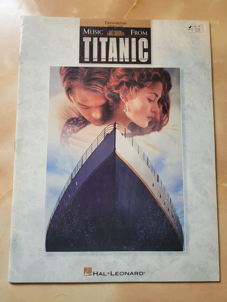 The Lion King and Titanic Trombone Musical note books 📯📚 image indicator(5)