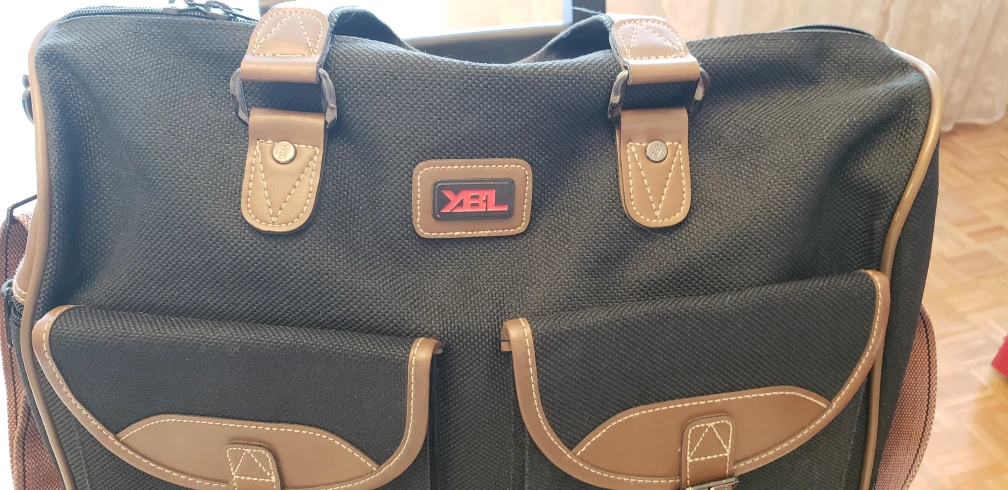 Vintage duffel bag/carry-on bag image indicator(7)