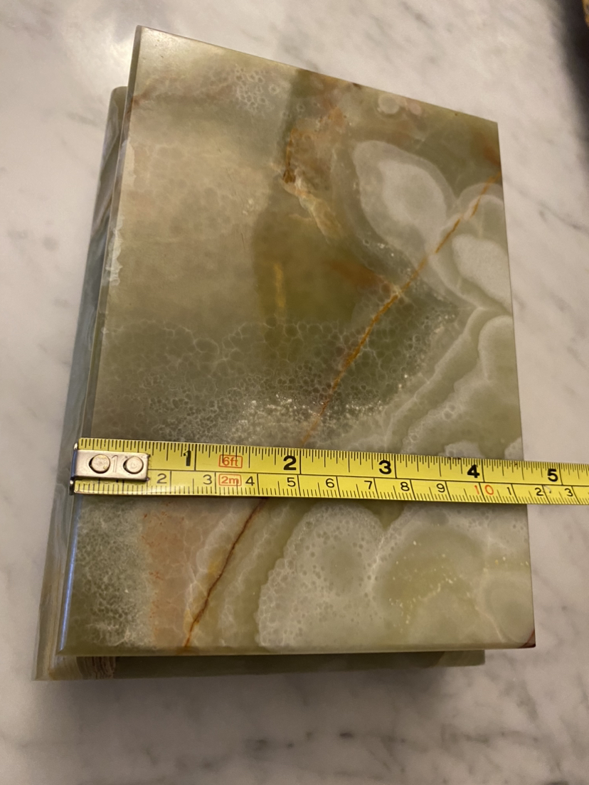 Italian Green Onyx Marble Box with Lionfeet image indicator(8)