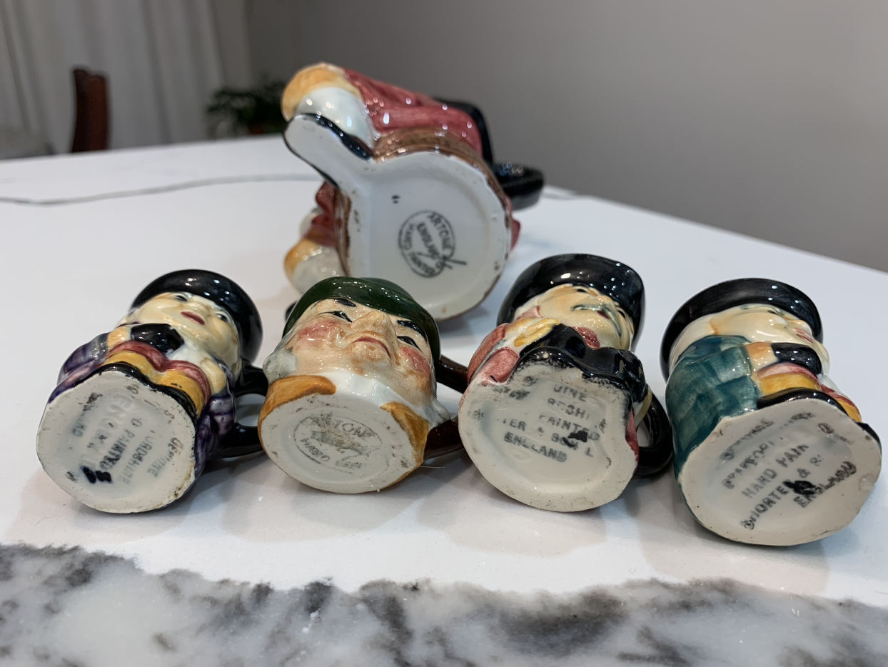 Five Toby Mugs image indicator(10)