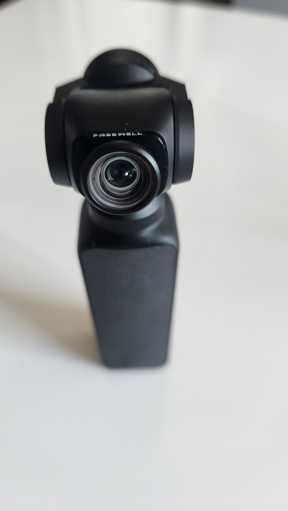 DJI Osmo Pocket (Gen 1) with accessories image indicator(3)