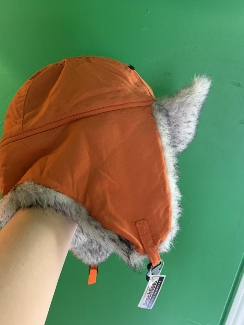 Orange trapper hat image indicator(2)