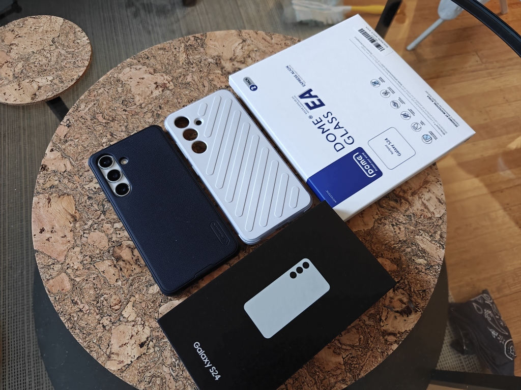Samsung Galaxy S24 256GB Marble Grey - Unlocked thumbnail