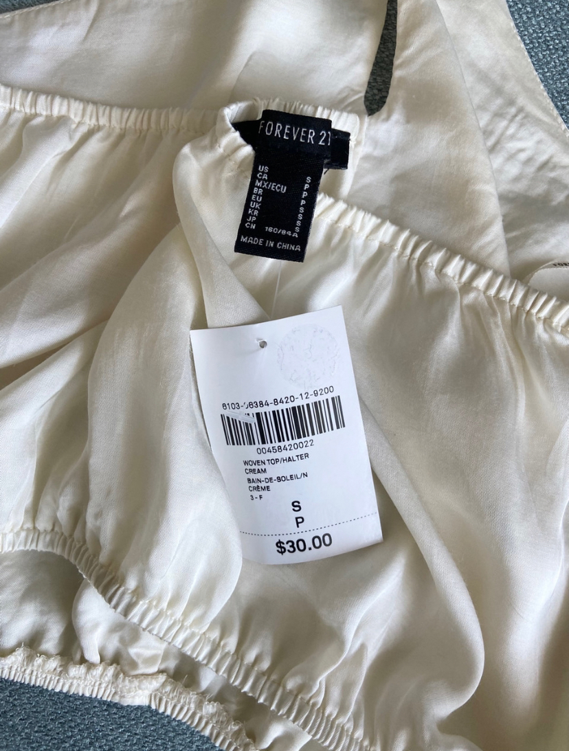 BNWT Crop Halter Top Forever 21, Size S - photo 5