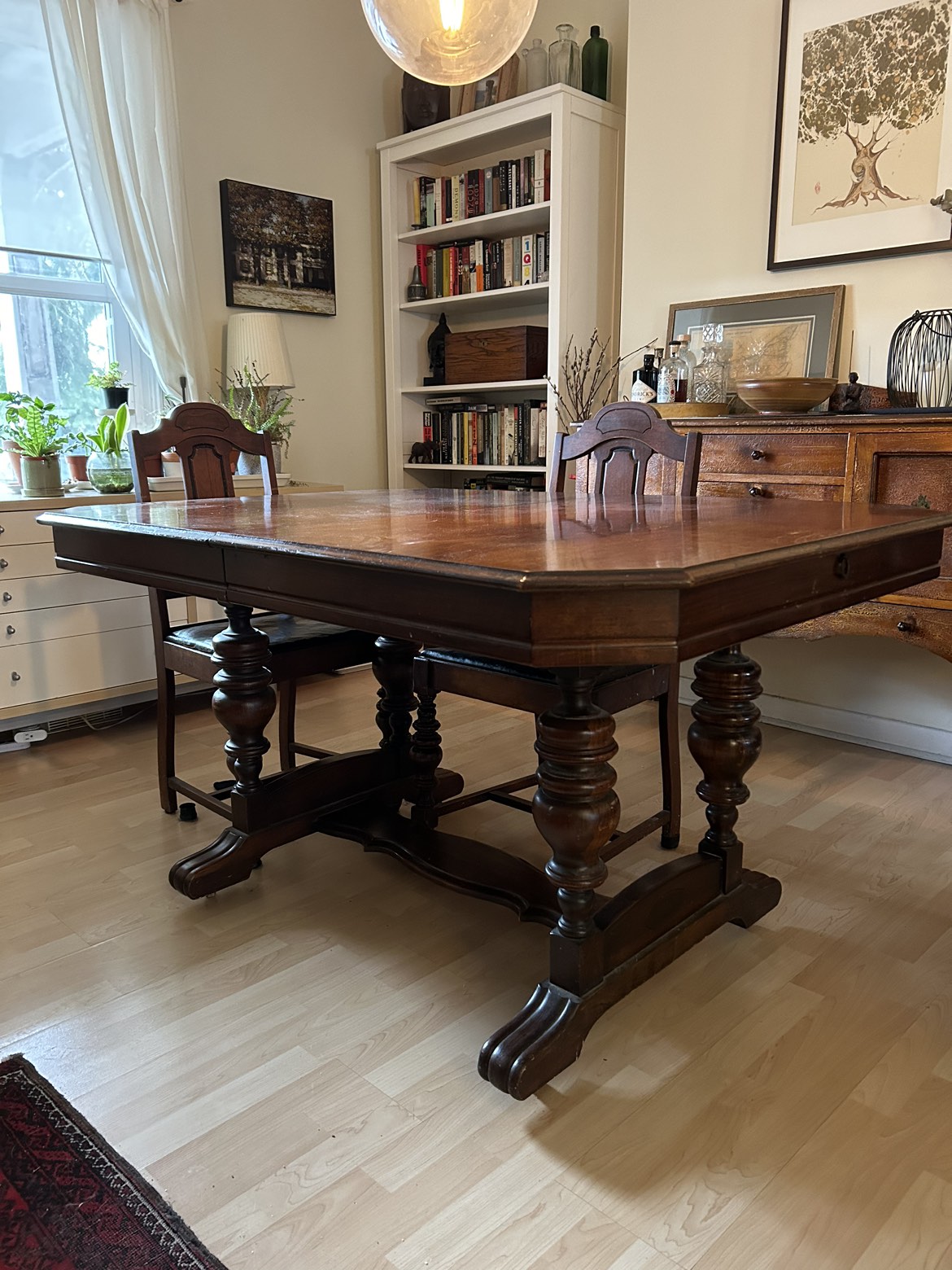 Beautiful trestle table with 4 chairs thumbnail