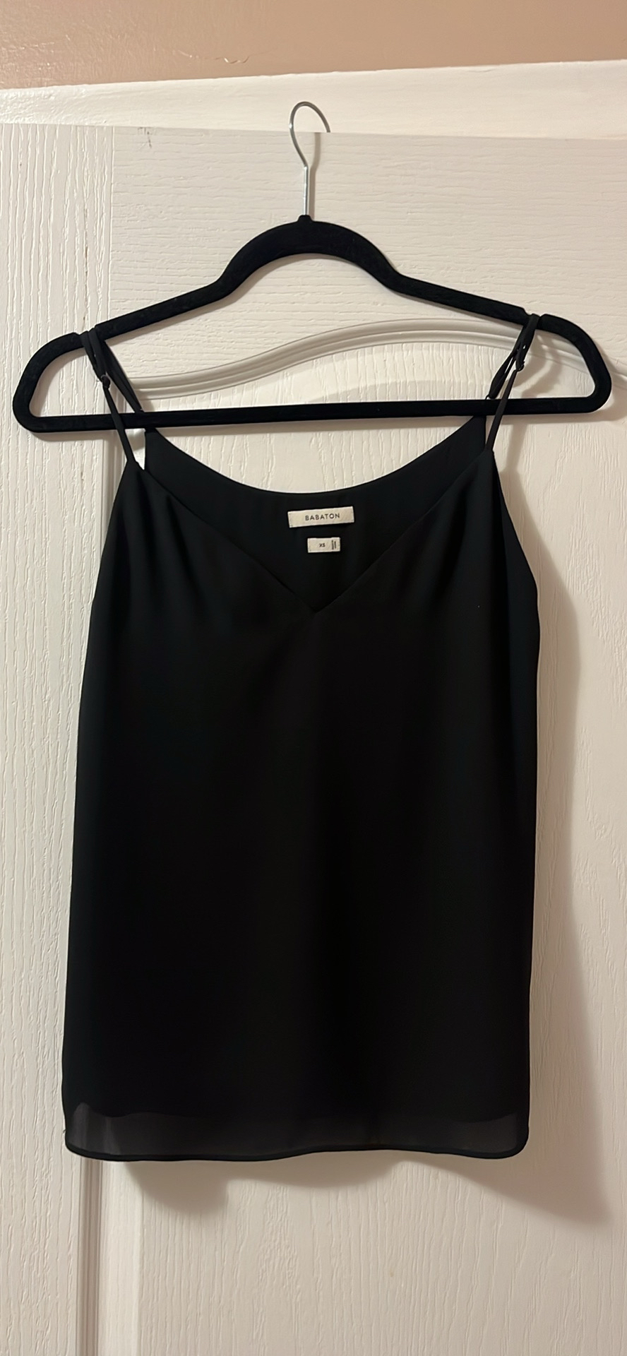 Babaton Everly Camisole Flowy Matte V-Neck Tank Top (EUC) thumbnail