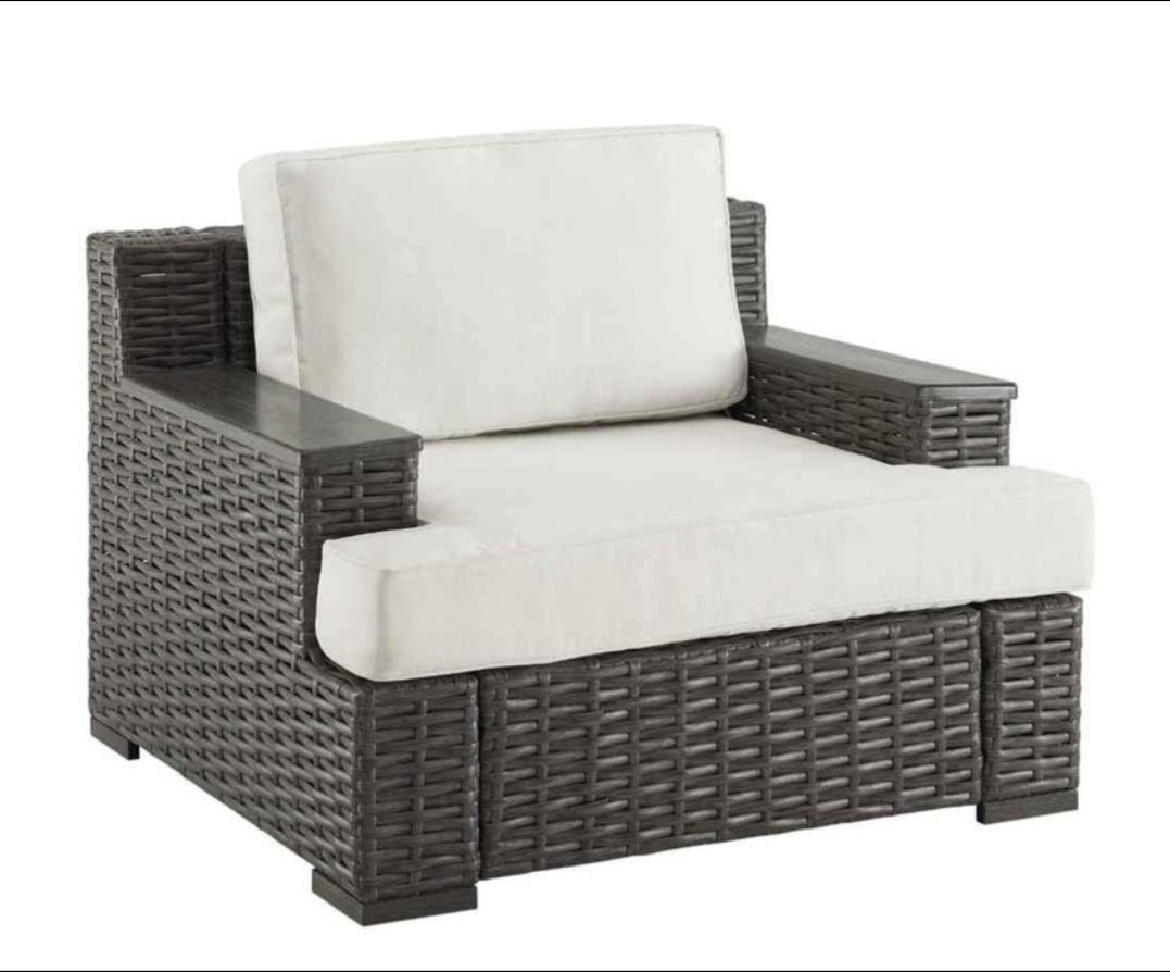 4 X High-end Brown Wicker Capped Arm Chairs