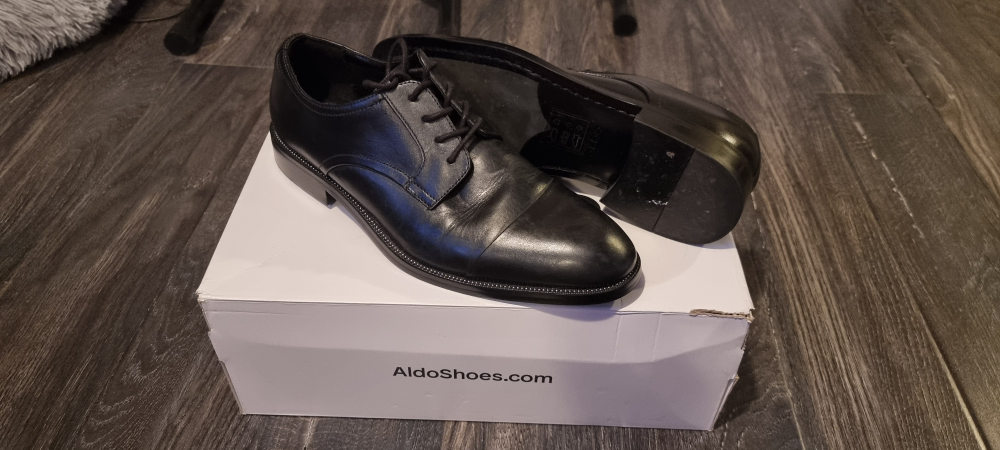 Aldo dress shoes